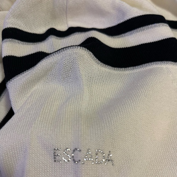 Luxury Knit Top - Picture 8 of 8